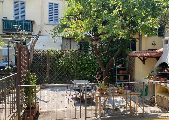Appartamento indipendente con giardino Fralù