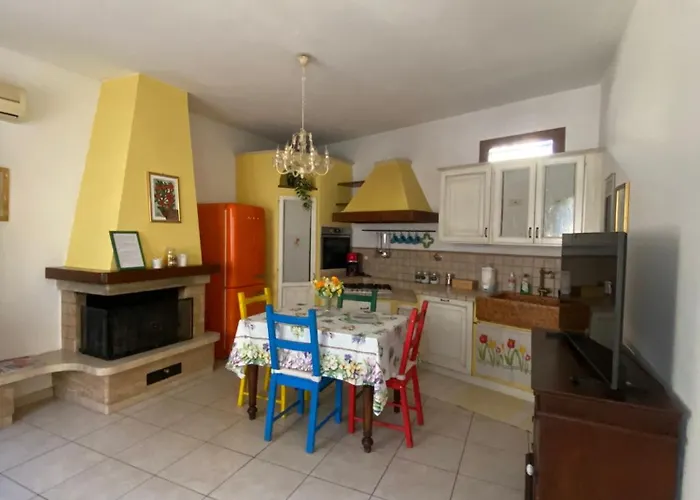 Appartamento Indipendente Con Giardino Fralu